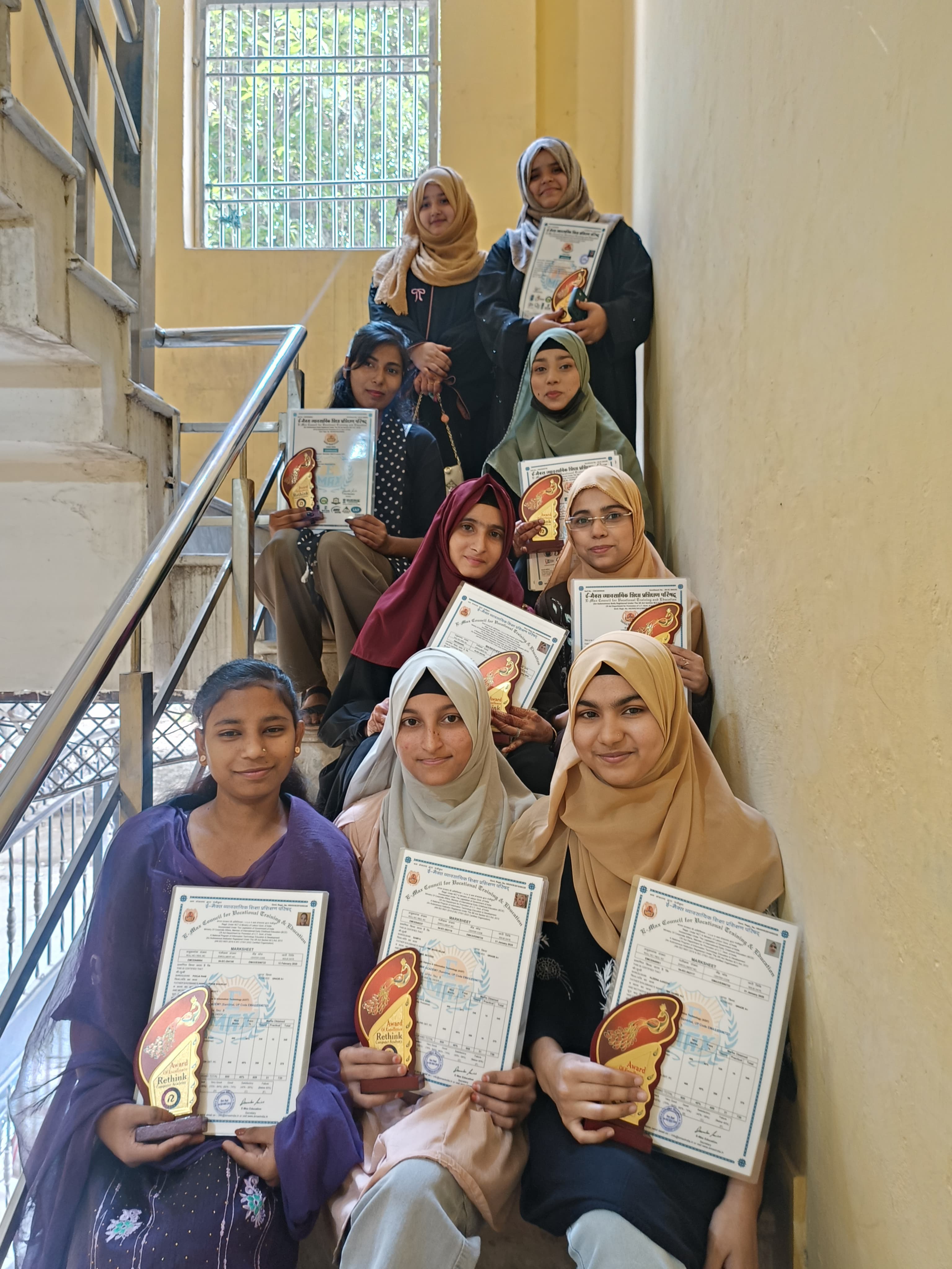 CERTIFIED STUDENTS